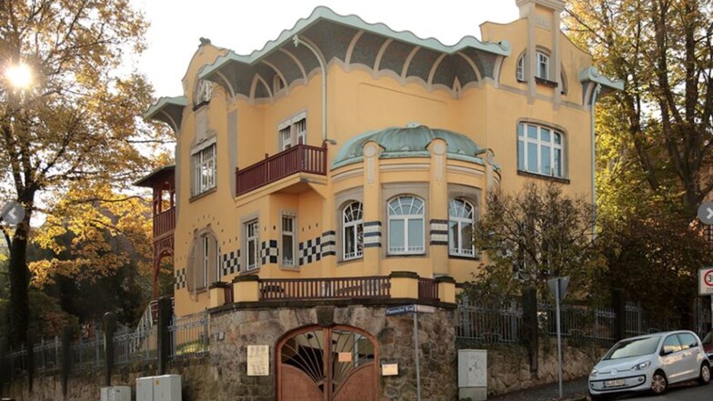 Die markante Villa in der Westendstraße.