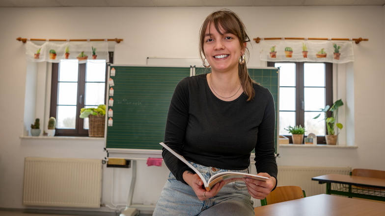 Lisa Hülß hat in Erfurt studiert und wohnt mittlerweile in Leipzig. Seit August vergangenen Jahres arbeitet sie an der Grundschule in Sitten. Vor allem die gute Zusammenarbeit im Kollegium gefällt ihr.