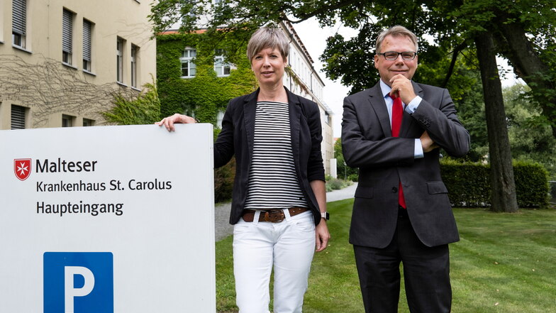 Standortleiterin Daniela Kleeberg und Sven Heise, Geschäftsführer der Malteser Sachsen-Brandenburg gGmbH, wollen das St. Carolus in eine sichere Zukunft führen.
