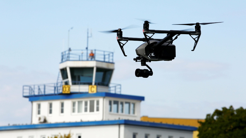 Für ein Drohnen-Testzentrum soll bereits im kommenden Jahr ein neuer Hangar auf dem Kamenzer Flugplatz gebaut werden.