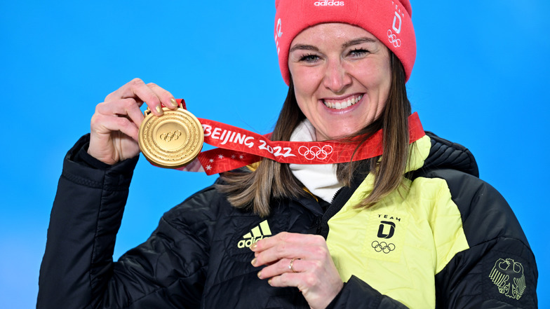 Biathletin Denise Herrmann gewinnt Gold.