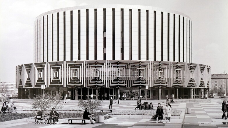 Markantes Stück Ostmoderne: Das Dresdner Rundkino eröffnete 1972.