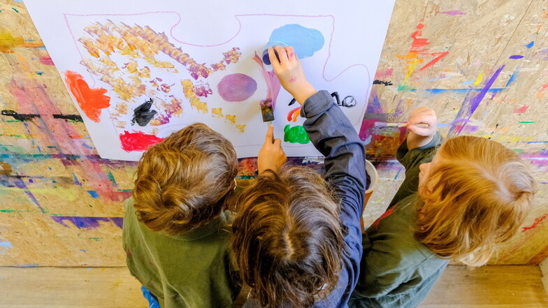 Im Kinderhaus "Guter Hirte" wird bereits eifrig an einem Puzzleteil über Kinderrechte gearbeitet.