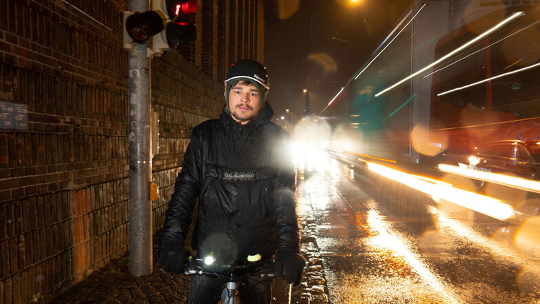 Im Berufsverkehr ist Radfahren in Dresden gefährlich. SZ-Redakteur Fionn Klose wagt den Selbstversuch.