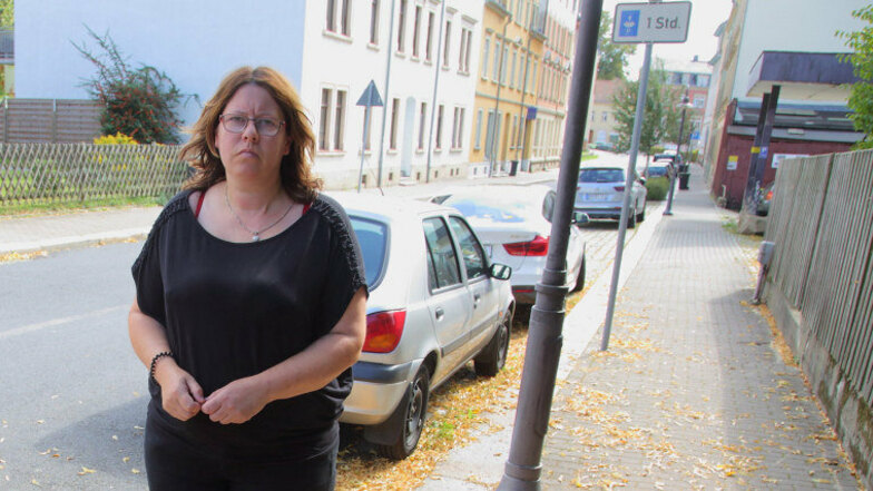 Am Niedergraben in Radeberg hatte Diana Schietzel ihren Skoda Octavia abgestellt. Vergangene Woche wurde er gestohlen.