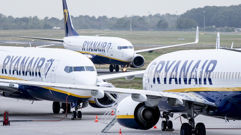 Ryanair hat auch seine Basis in Weeze am Niederrhein (Foto) gestutzt. Den Leipziger Flughafen wird das nicht trösten.