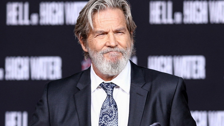 So kennt man Schauspieler Jeff Bridges. Auf Instagram zeigte sich der 71-Jährige nun mit Glatze.
