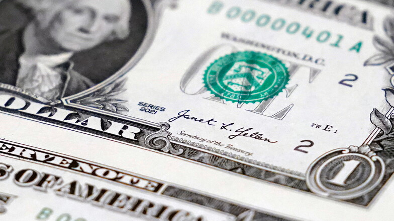 Währungstausch bei der Sparkasse Meißen: Wenn das Geld plötzlich im Briefkasten liegt