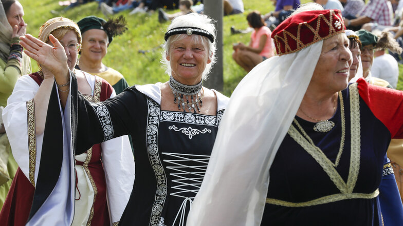 Dittelsdorf feierte mit einem großen Festumzug sein 650-jähriges Bestehen.