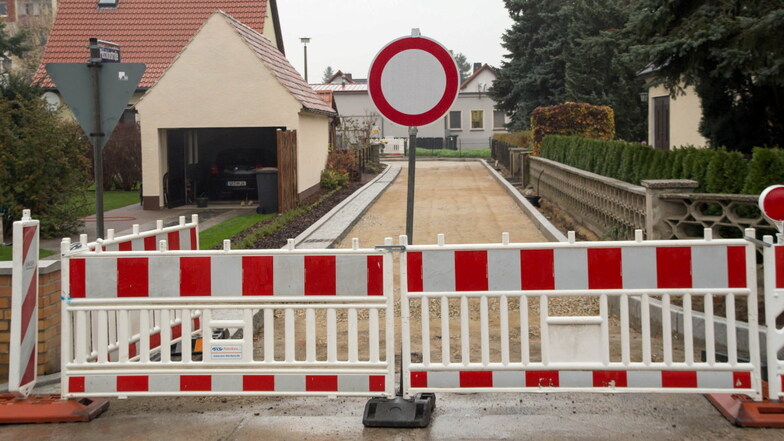 Wenn sich Kommunen in Sachsen zur Sanierung einer Straße entscheiden, kann das für Anlieger eine teure Angelegenheit werden.