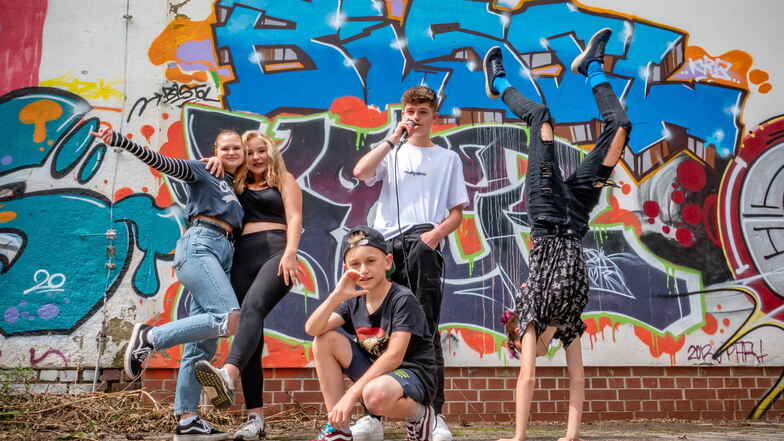 Sprühen, tanzen, singen – so kreativ können Jugendliche ihre Ferienzeit im Jugendhaus in Roßwein verbringen.