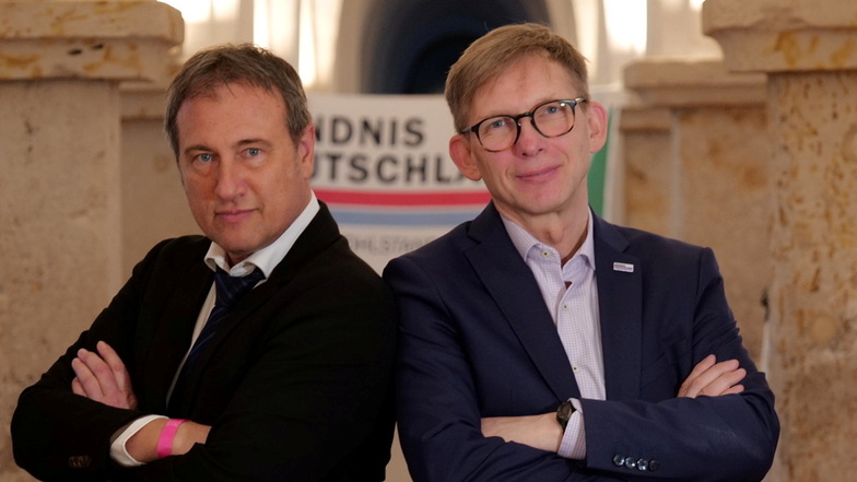 Steffen Große (Bundesvorsitzender) und Frank Anton (Landesvorsitzender) auf dem Landesparteitag in Staucha.