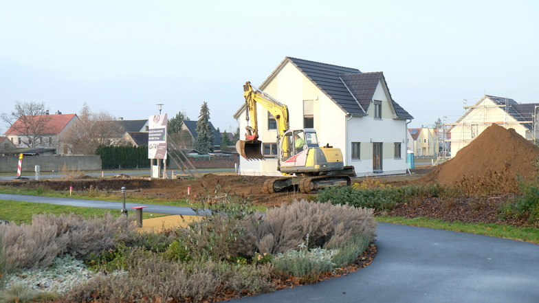 Niederau setzt auch weiter auf Zuzug. Hier entsteht ein neues Wohngebiet auf dem ehemaligen Sportplatz in Niederau.