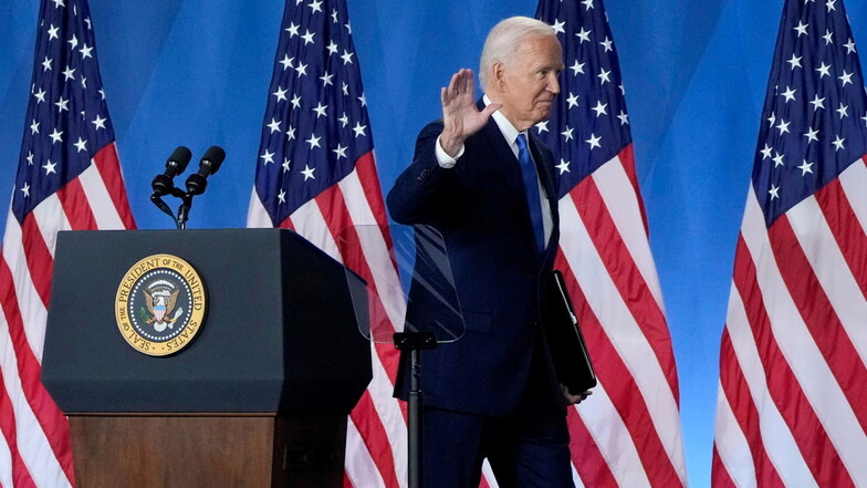 US-Präsident Joe Biden verwechselt auch auf einer Pressekonferenz am letzten Tag des Nato-Gipfels in Washington Namen.