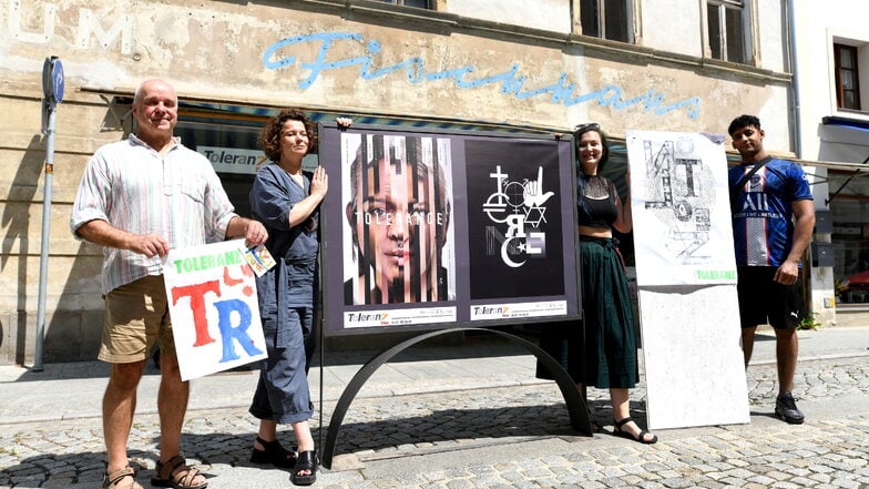 Warum Künstler aus aller Welt in Zittau auf über 50 Plakaten um Toleranz werben