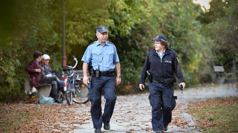 Zwar sind Polizei und Bürgeramt regelmäßig in Zittau unterwegs. Trotzdem liegt noch vieles im Argen.