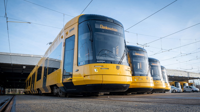 Bis zu zehn neue Straßenbahnen wollen die DVB für Dresden zusätzlich neu kaufen.