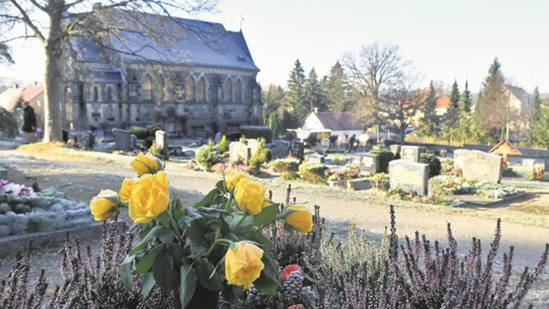 Auf dem Friedhof werden Sammel-Urnengräber eingerichtet.