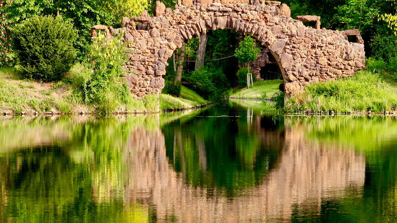Der Wörlitzer Park zählt zu den schönsten Landschaftsgärten im englischen Stil in Europa.