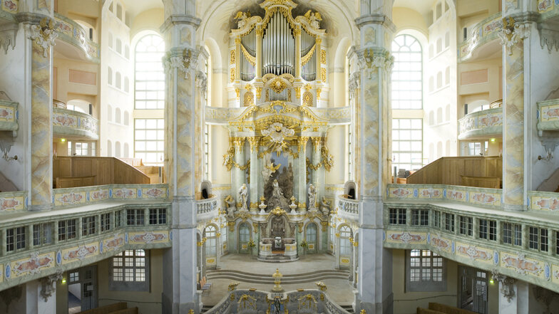 Die Frauenkirche Dresden überträgt die Osterfeierlichkeiten im Netz und Rundfunk.