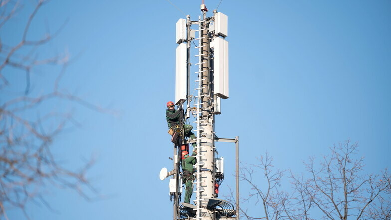 Ein Sendemast für den neuen Mobilfunkstandard 5G ist in Dresden mehrmals zum Ziel eines 5G-Gegners geworden.