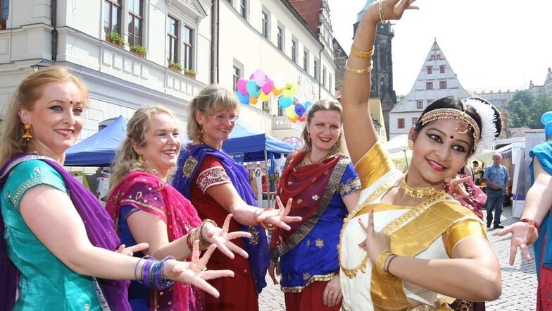 Die Gruppe Sanskriti aus Dresden präsentierte Tanz und Kultur aus Indien.