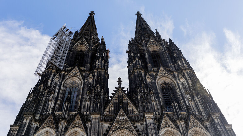 Ein heute 70-jähriger Priester ist wegen sexuellem Missbrauch, den er unter anderem an Kindern begangen haben soll vor dem Landgericht Köln angeklagt.