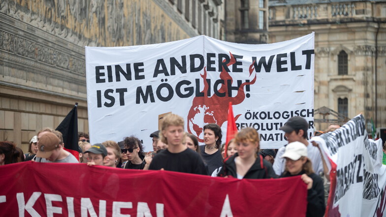 Fridays For Future hat am Freitag in Dresden zu einer Demonstration aufgerufen.
