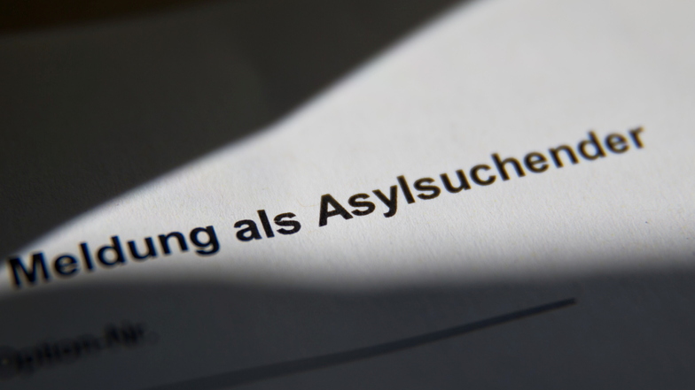 Wie geht es in der Asylfrage im Landkreis Bautzen weiter? Anfang März treffen sich Vertreter des Landratsamtes mit Flüchtlingshelfern.