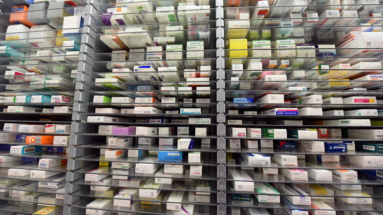 Der Bundesrat befasst sich jetzt mit dem  Medikamentenmangel: Es geht um mehr Flexibilität bei Lagerung und Beschaffung von Arzneien.