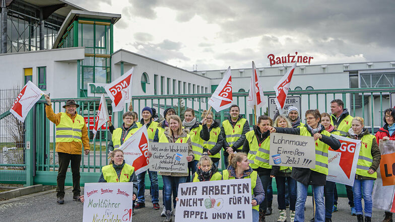 Im März wurde bei Develey in Bautzen gestreikt - eines der Unternehmen in Sachsen, in dem die Gewerkschaft stark vertreten ist.