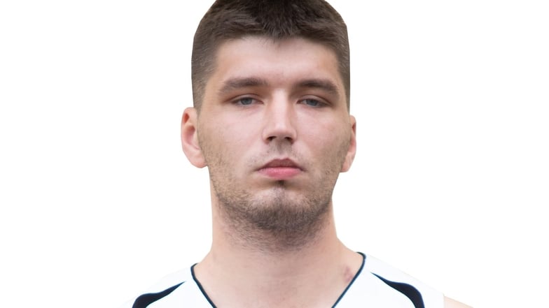 Kornel Imbierowicz (23), SG/SF, st. 2017,
Spiele 14/22