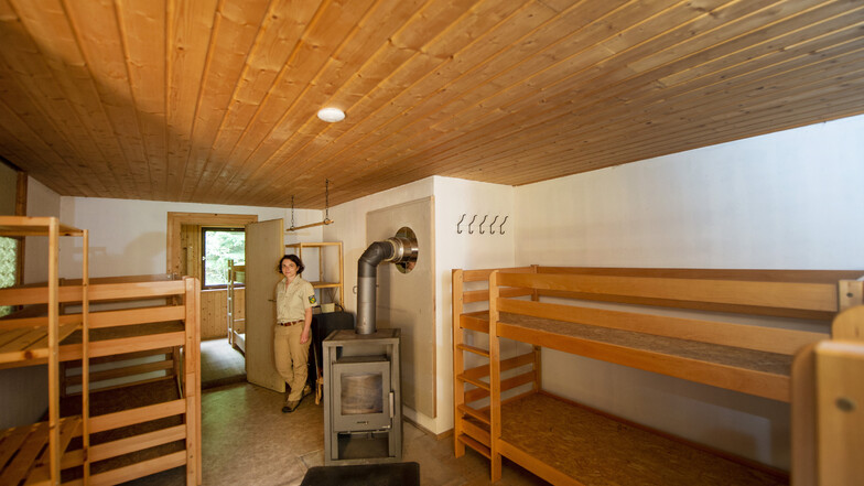 Warm und trocken: ein Schlafraum in der Trekkinghütte Willys Ruh bei Cunnersdorf.