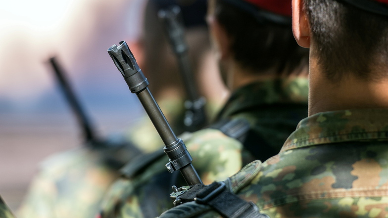 Umfrage: Deutsche bei Rückkehr zu Wehrpflicht gespalten