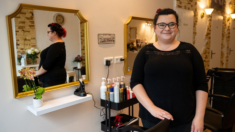 Isabell Sadlo eröffnete in der Elisabethstraße 5 in Görlitz das Friseur- und Kosmetikstudio Goldene Momente. Jetzt ist die 29-Jährige ihr eigener Chef.