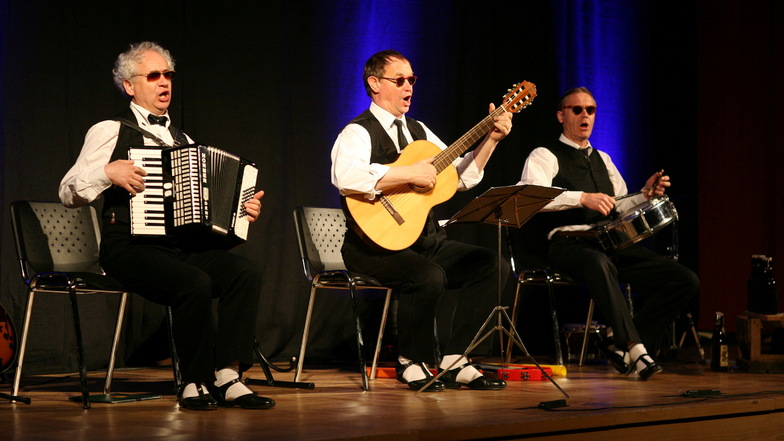 Sind Multitalente: Tom Pauls, Peter Kube und Jürgen Haase (v.l.) sind das Zwinger-Trio-Dresden.