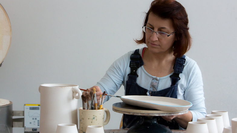 Tschechische Kunsthandwerkerin richtet Laden in Zittau ein