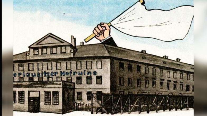 Der Löbauer „Oberlausitzer Hof“ mit dem "Bergwerksstollen" schaffte es 1990 in die Satire-Zeitung „Eulenspiegel“. Heinz Behling karikierte das Dilemma um das einst erste Haus am damaligen Karl-Marx-Platz (seit 1991 wieder Wettiner Platz).