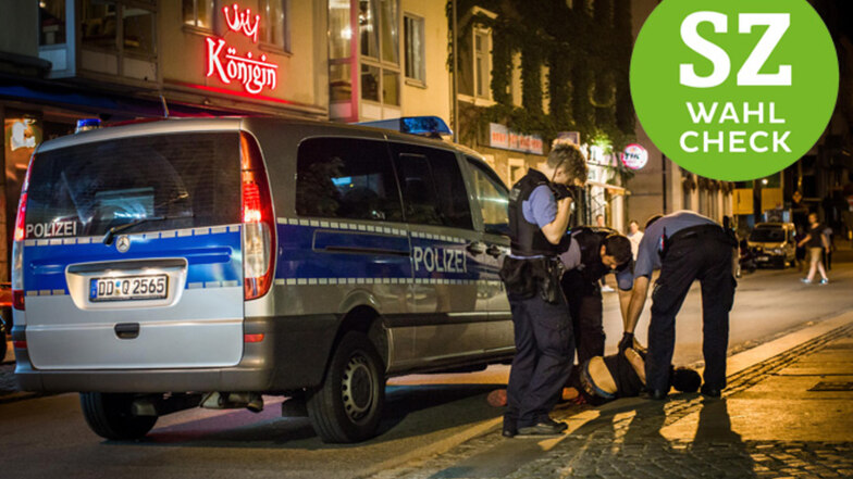 Ein Polizeieinsatz in der Dresdner Neustadt: hier hat sich eine offene Drogenszene etabliert.
