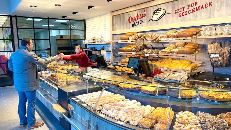 Im Foyer hat die Bäckerei Drechsel aus Seifhennersdorf eine Filiale eröffnet.