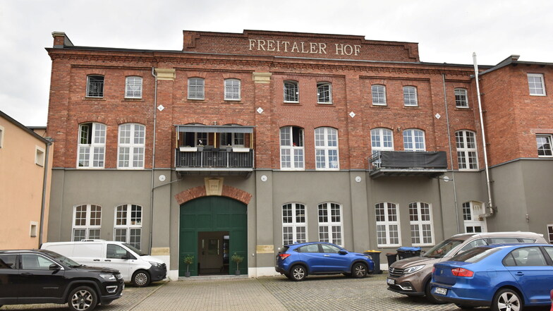 Die Pasta-Manufaktur ist in dieses ehemalige Fabrikgebäude gegenüber der Ecke Bahnhofstraße/Gutenbergstraße eingezogen.