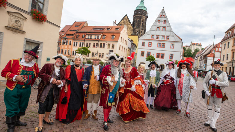 Der Dresdner Hofstaat gibt sich am Sonntag, ab 10 Uhr, in Pirna die Ehre.
