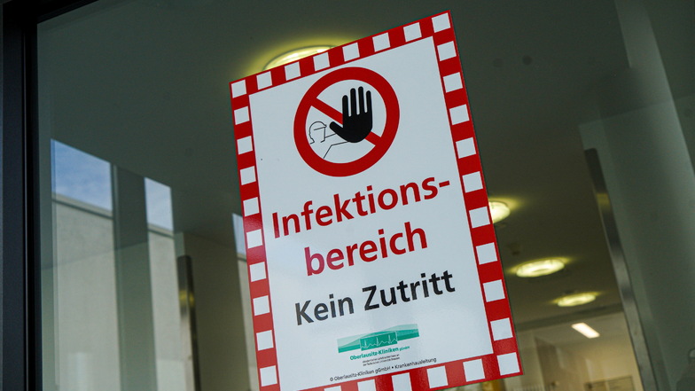 Die Normalstationen im Landkreis Görlitz füllen sich langsam wieder mit Corona-Patienten.