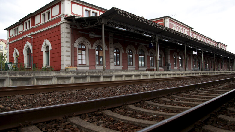 Die Deutsche Bahn will am Bahnhof Löbau Gleise verkaufen oder stilllegen.