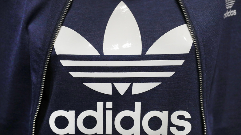 Adidas entschuldigt sich und zahlt Miete