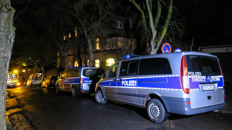 Am Heiligabend mussten Polizei und Rettungsdienst im Pfarramt der St.-Nicolai-Kirchgemeinde eingreifen. Ein Mann war niedergestochen worden.