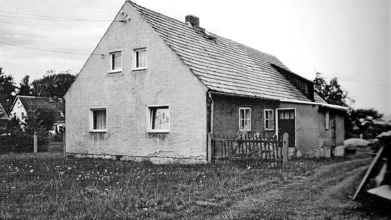 Dieses typische Neubauernhaus in Kittlitz fand Aufnahme in das Buch „Bauernhäuser, Bauernhöfe,
Dörfer“, das sich diesem Thema in Teilen der südlichen Oberlausitz widmet.