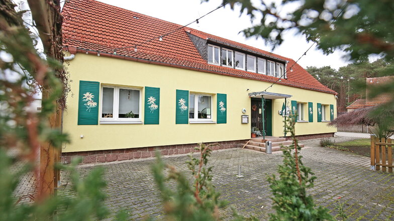 Die Gaststätte Waldhäusl in Frauenhain: Laut Gemeinde Röderaue gibt es hier seit 16. April auch ein Corona-Schnelltestzentrum, in dem sich jeder einmal die Woche kostenlos testen lassen kann.