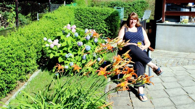 Jeanette Schömmel verbringt ihren Urlaub gern in ihrer alten Heimatstadt.
Ein Besuch im Garten der Familie gehört im Sommer unbedingt dazu.