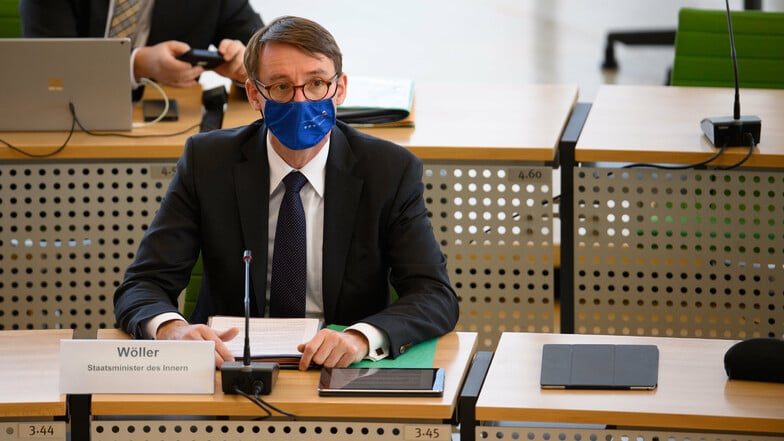 Sachsens Innenminister Roland Wöller (CDU) heute im Landtag.
